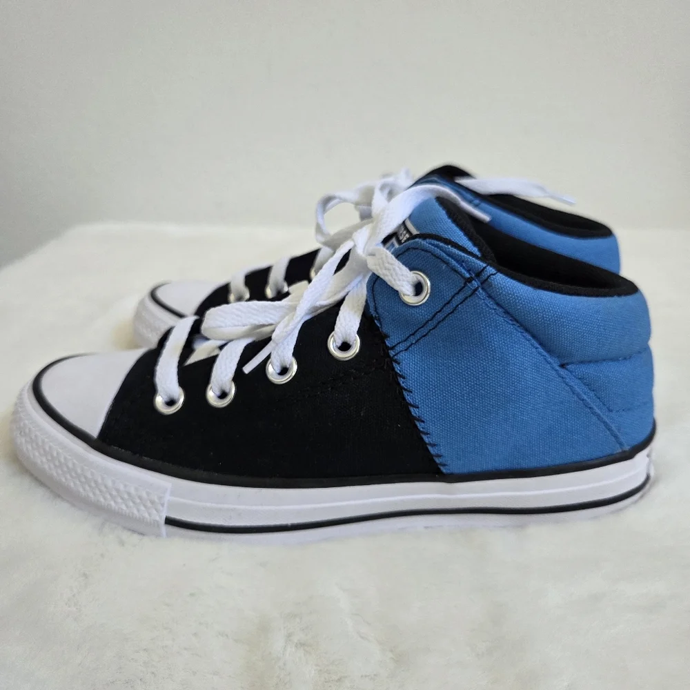 Converse Chuck Taylor All Star Youth Boy's Slip on Shoes Size 4 Royal Blue/Black